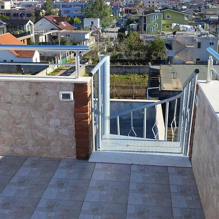 Lägenhet Kledi & Ilda *