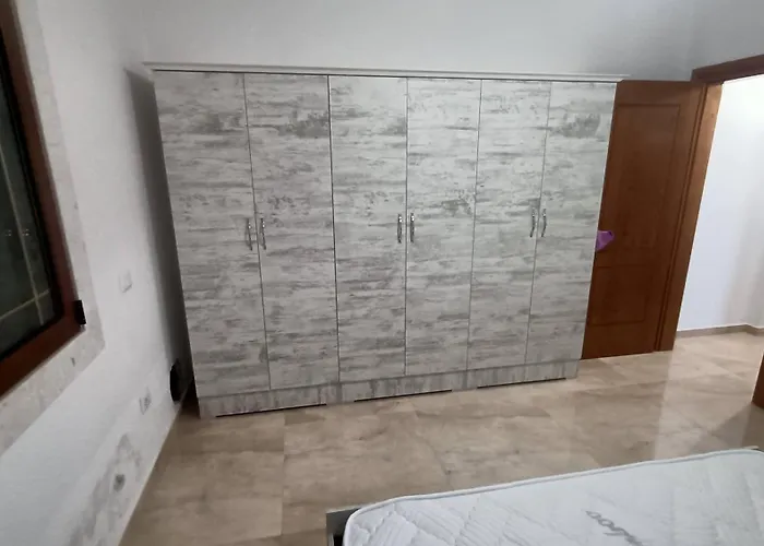 Apartment Kledi & Ilda *